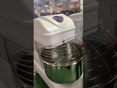 パン屋のための50kg 1袋の螺線形のこね粉ミキサー